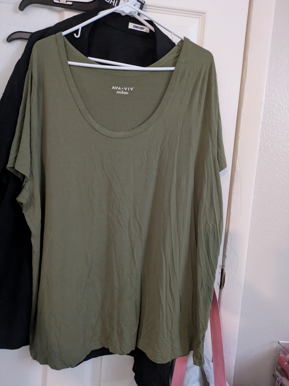 Ava & Viv Olive Green Scoop Neck Women's Top